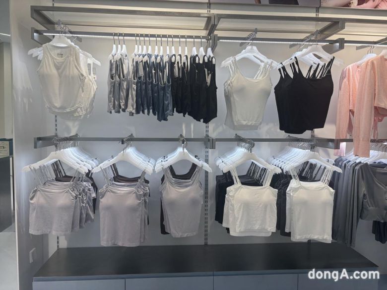 일부 제품의 경우 베리시 오프라인매장에서만 구매할 수 있다. 사진=황소영 기자