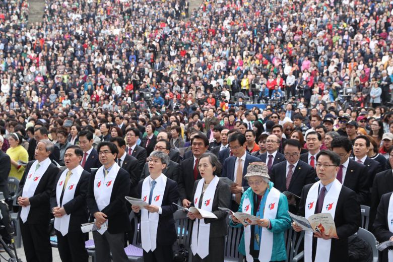 연세대 노천극장에서 열린 2018년 부활절연합예배. 기독신문 제공