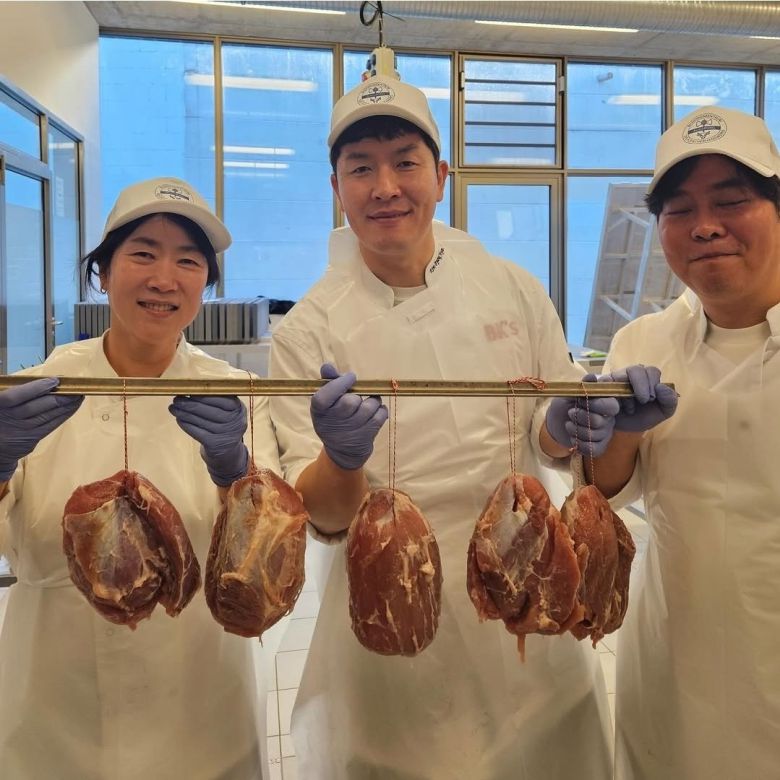 김병현은 지난달엔 독일에서 열린 국제식육전문박람회(이하 IFFA)에 출전해 금메달 6개와 은메달 1개를 획득했다. 해피라이징 제공