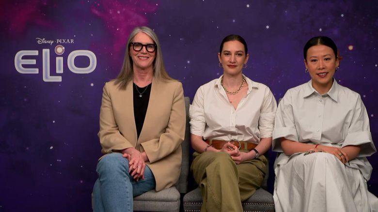 영화 ‘엘리오’ 제작진. 메리 앨리스 드럼 프로듀서와 매들린 샤라피언 감독, 도미 시 감독(왼쪽부터).  월트디즈니컴퍼니 코리아 제공