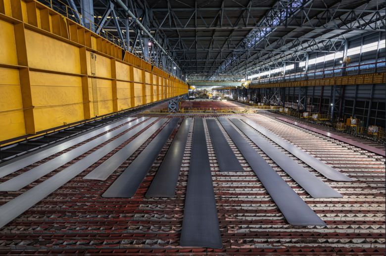 제조가 끝난 극저온용 고망간강 후판. 포스코 제공