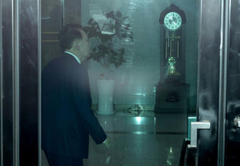 윤석열 전 대통령이 5일 오전 서초구 서울고등검찰청에 마련된 내란특검에서 2차 대면조사를 받기 위해 출석하고 있다. (공동취재) 2025.7.5.뉴스1