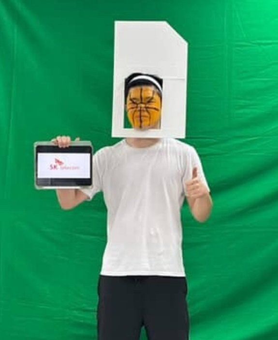 SK텔레콤 유심칩 사태를 패러디한 학생. 의정부고 학생자치회 인스타그램.