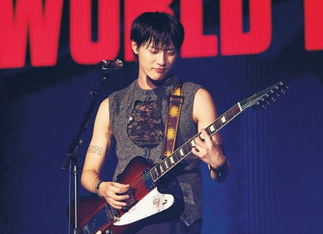 우즈. EDAM엔터테인먼트 제공