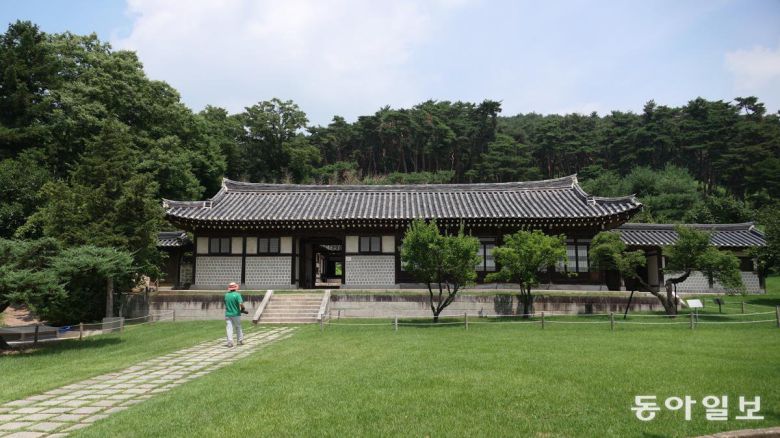 충남 아산 충무공 이순신 고택. 서울에서 태어났지만 어려서 이주해 이곳에서 무과에 급제할 때까지 살았다.