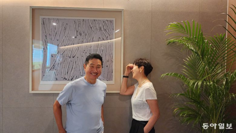 잘 살았으니 우리에게 보상 좀 합시다. 돈? 그런 거 말고, 그냥 여유를 주자. 어차피 우린 소년가장, 소녀가장 팔자이니까. 유재영 기자 elegant@donga.com