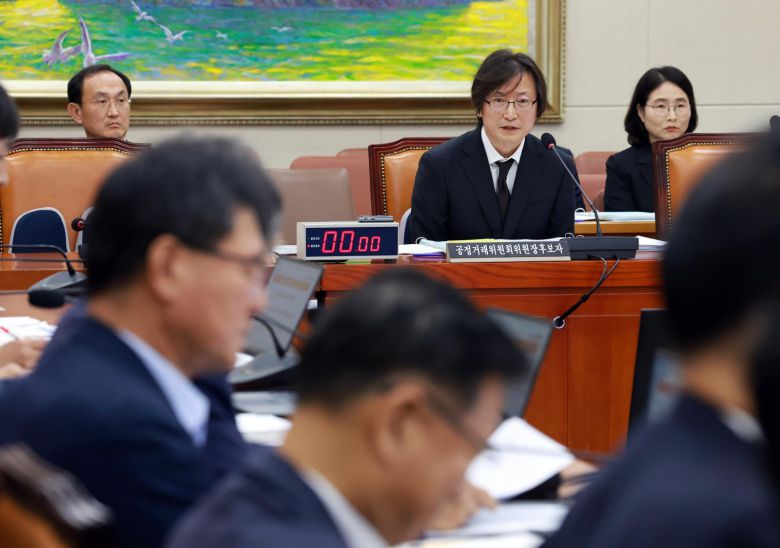 주병기 공정거래위원장 후보자가 5일 서울 여의도 국회에서 열린 정무위원회의 인사청문회에서 의원 질의에 답하고 있다. 2025.09.05. 뉴시스