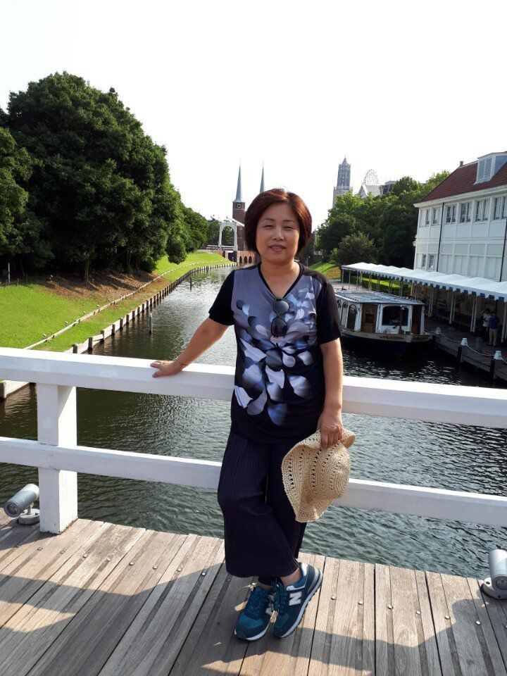 2016년 일본 여행을 하는 최영실 씨.