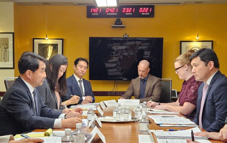 지난달 30일(현지시간) 미국 워싱턴DC에서 한미 양측 관계자들이 참석한 가운데 ‘한-미 상용방문 및 비자 워킹그룹’ 첫 회의를 열고 있다. 외교부 제공