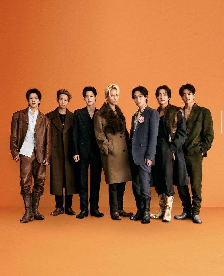 프라다 앰버서더로 활동 중인 그룹 엔하이픈. 밀라노 패션위크에서 영향력 1위를 차지했다. [사진=프라다 인스타 캡처]