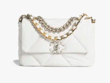 ‘건진법사’ 전성배 씨가 김건희 여사에게 전달한 명품들 샤넬 19 플랩백 미디움. 샤넬 공식 홈페이지, 인터넷 사이트 캡처