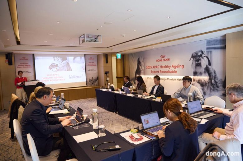 로얄캐닌이 아시아태평양 지역 수의사를 초청한 가운데 반려동물 건강한 노화를 위한 수의사 좌담회를 개최했다.
