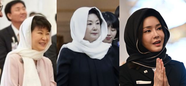 왼쪽부터 박근혜 전 대통령, 김정숙 여사, 김건희 여사가 히잡을 착용한 채 모스크를 둘러보고 있다. 뉴스1