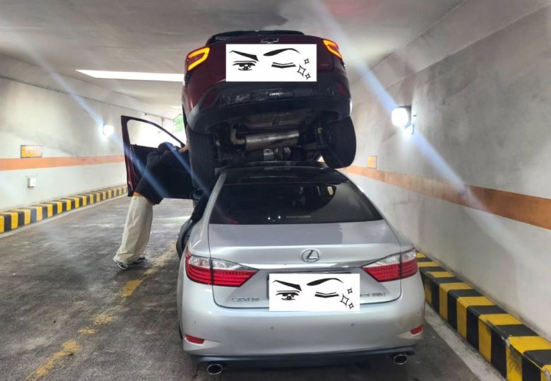 지난 주말 서울의 한 지하주차장에서 발생한 차량 사고. 뉴스1