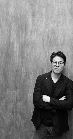 이정훈 작가. 사진제공=도서출판 책과강연