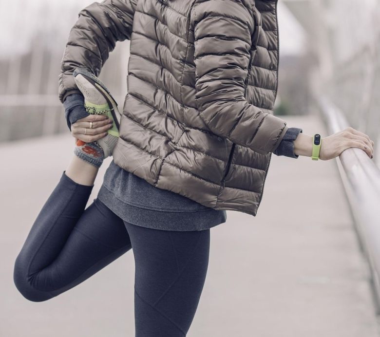 달리기 전 워밍업을 통해 몸을 달궈줘야 부상을 줄일 수 있다. 사진출처 Pixabay