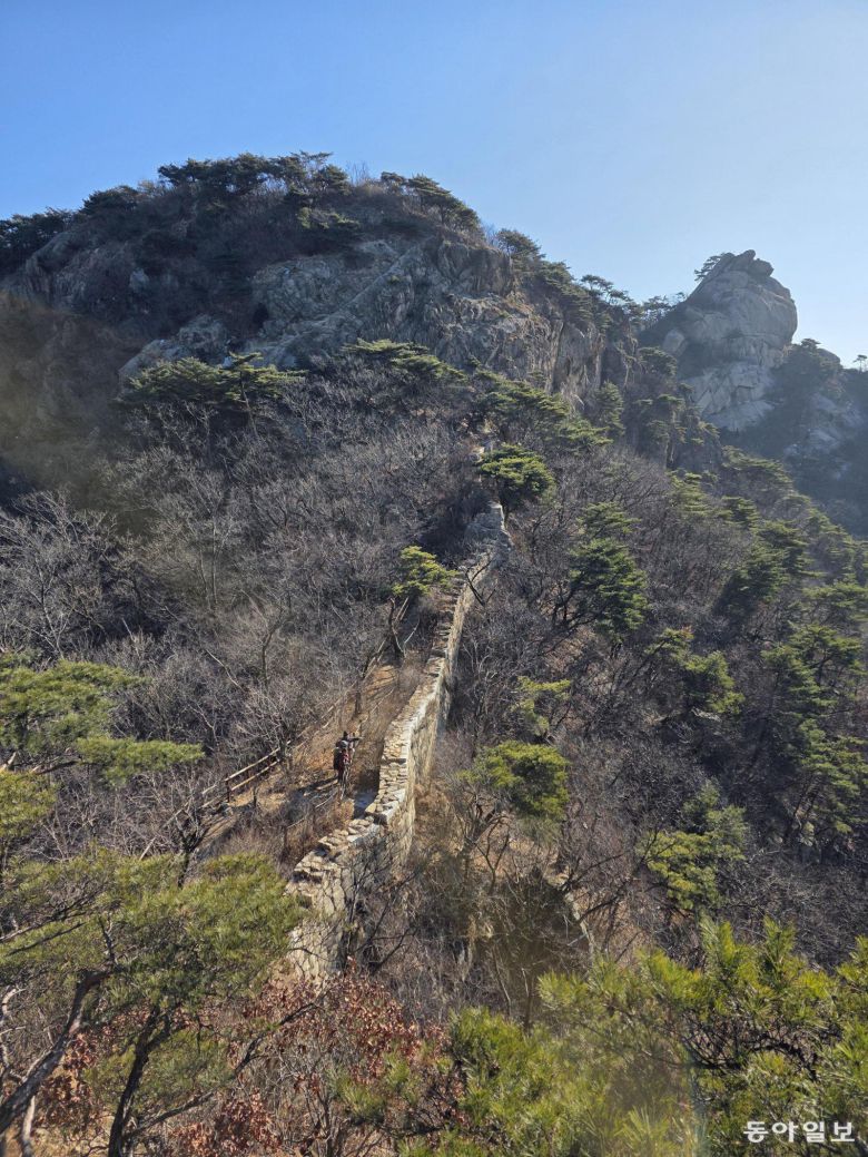 나한봉에서 바라본 북한산성