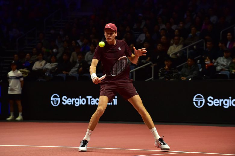 신네르의 정교한 백핸드 슬라이스. 세마스포츠마케팅 제공