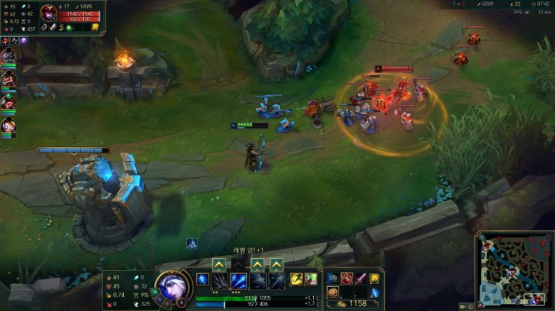 인기 AOS 게임 ‘리그 오브 레전드’를 옵션 타협 후 원활히 즐길 수 있다.