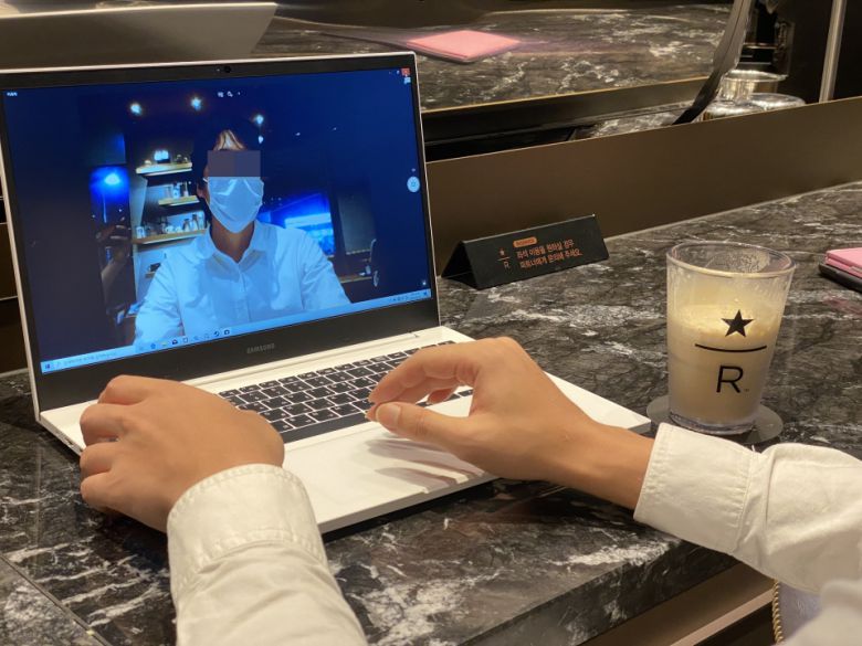 온라인 강의 및 화상 회의에 적합한 웹캠이 내장됐다.