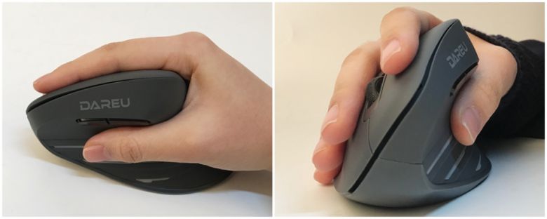 엄지 부분은 안으로 들어가고 나머지 네 손가락 부분이 밖으로 나와 있는데 그 정도가 적당해 그립감도 좋은 편이다.