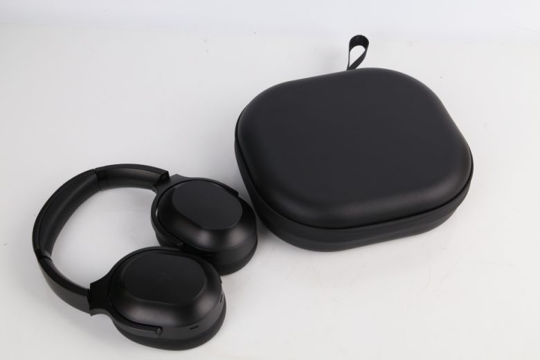 바라쿠다 프로에는 고품질 하드 케이스가 제공된다.