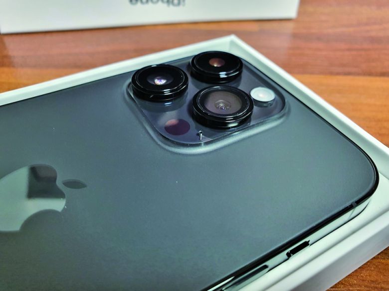 심각한 수준의 '카툭튀'를 자랑한다.