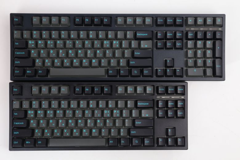 CX87G와 CX108G는 키 배열이 다르다는 것을 제외하면 사실상 동일한 키보드라고 봐도 좋다.