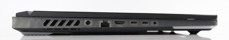 다양한 입출력 단자를 지원한다.