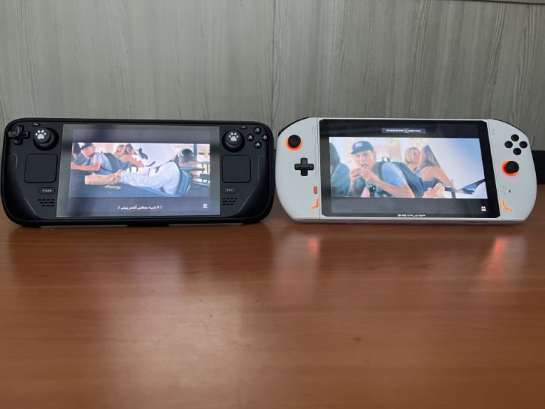 OXP2는 음질이 좋기로 유명한 스팀 덱의 내장 스피커와 1:1로 비교해 봐도 부족함을 느끼기 어려울 정도로 우수한 음질을 자랑했다.