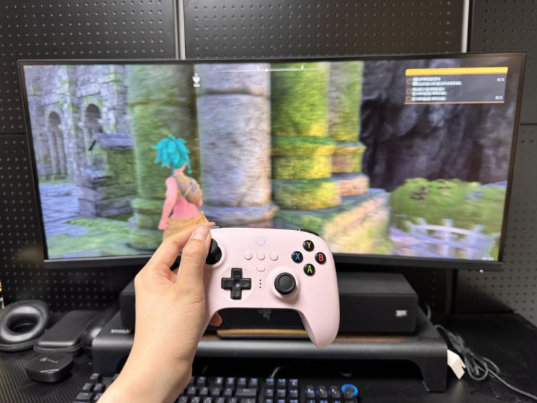 최근 스팀에서 폭발적인 인기를 얻고 있는 ‘팰월드’를 즐겨봤다.