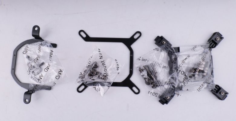 인텔 CPU와 AMD CPU 모두 사용할 수 있는 가이드가 제공된다.