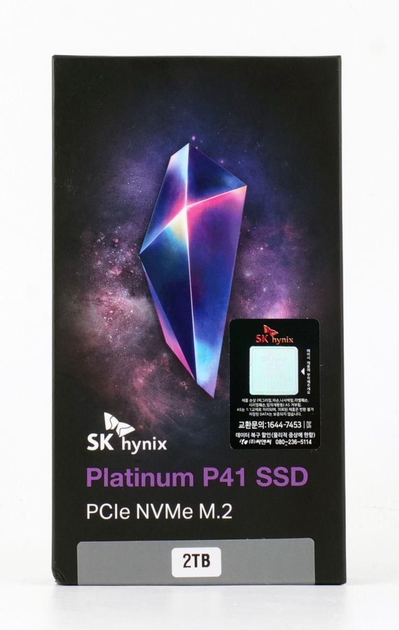 SSD는 PCIe 4.0 인터페이스 기반 하이엔드 M.2 SSD인 SK하이닉스 플래티넘 P41 PCIe 4.0 NVMe M.2 SSD 2TB다.