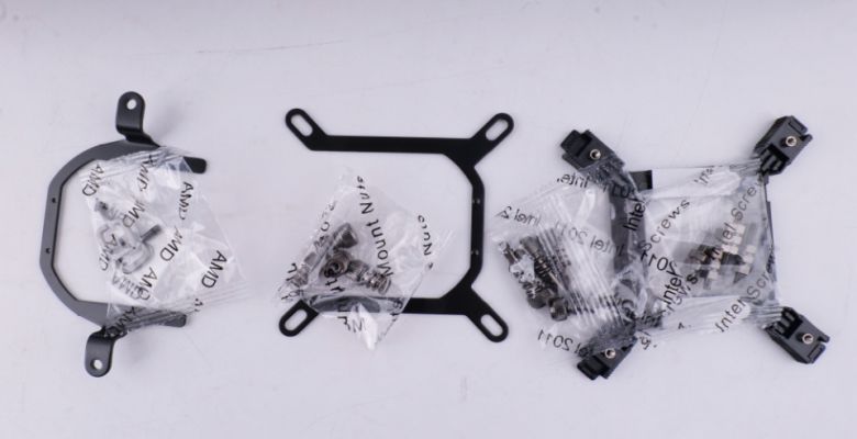 인텔 CPU와 AMD CPU 모두 사용할 수 있는 가이드가 제공된다.