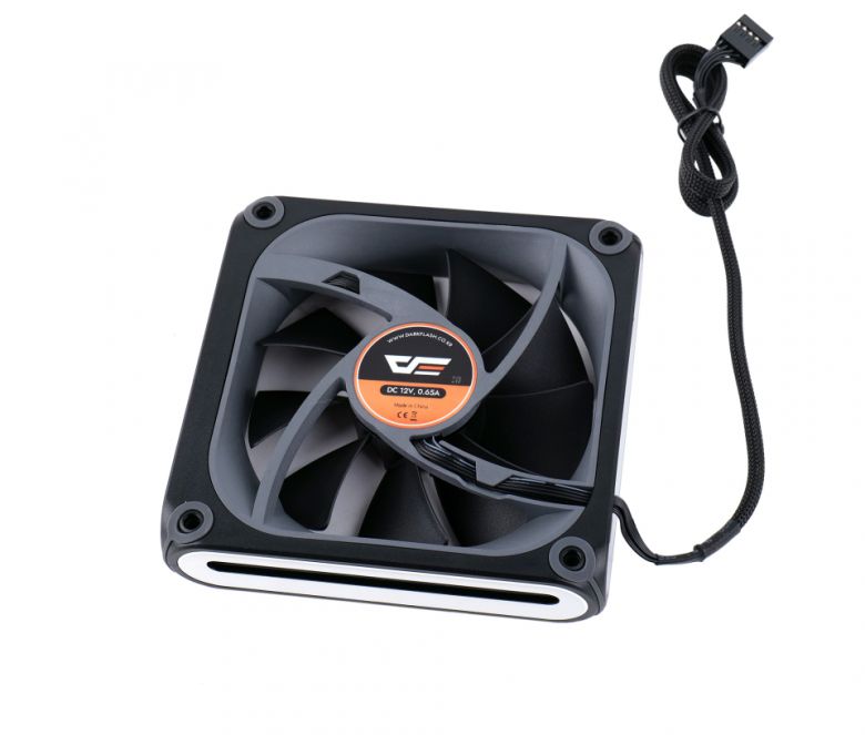 중심축에 FDB 내장해 높은 내구성과 저소음 구현한 'BIT-12 120'