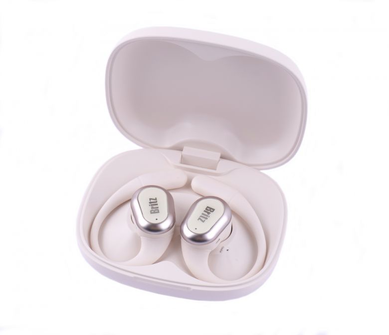 충전 케이스에서 이어폰 분리하면 자동으로 블루투스 페어링 모드로 전환