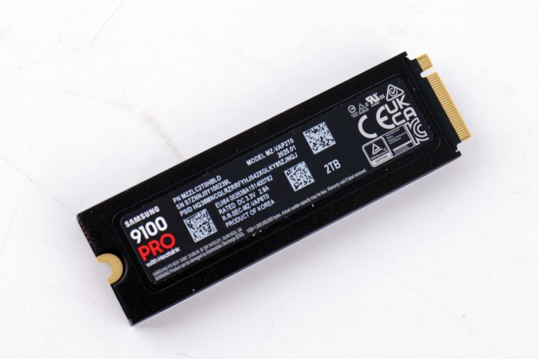 전력 효율을 대폭 개선한 점에도 주목하자.