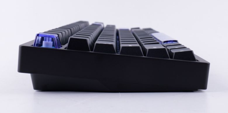 스텝스컬쳐2가 적용돼 타이핑하기 편하다.