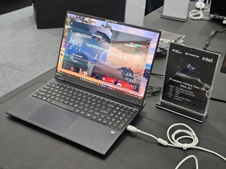 에이서 프레데터 헬리오스 네오 16 AI