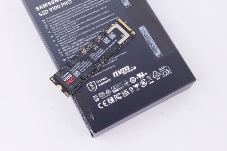 A/S 기간이 5년에 달하는 점도 주목하자. 넉넉한 A/S 기간이 제공되어 안심하고 사용할 수 있다.