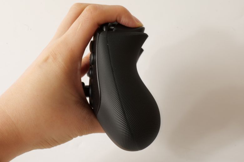 트리거는 두 가지 방식으로 사용할 수 있다.