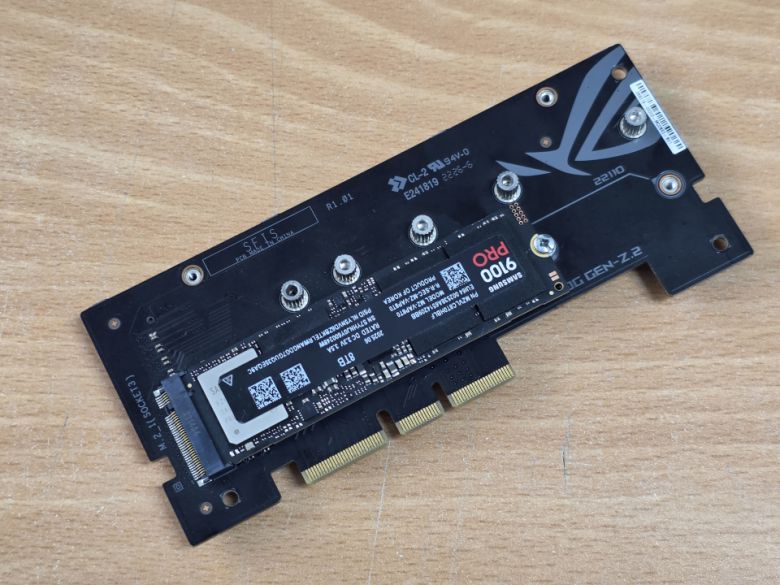 최신 메인보드와 우수한 궁합을 발휘하는 모델이다.