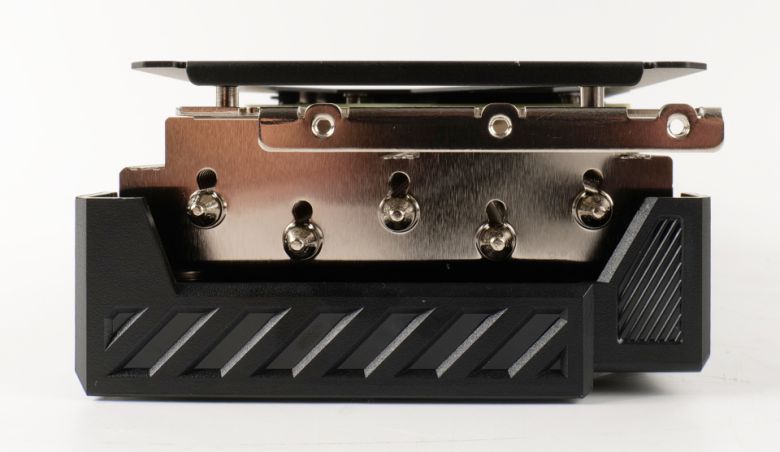 2.8슬롯 두께다.