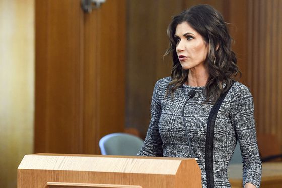 공화당 소속 크리스티 노엄 사우스다코타 주지사