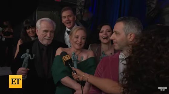 SAG 앙상블상 수상한 '석세션' 배우들 (사진=유튜브 'Entertainment Tonight 캡처)