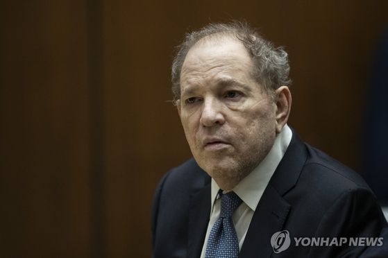 '미투' 운동을 촉발한 할리우드 옛 거물 제작자 하비 와인스틴. 〈사진=AP 연합뉴스〉