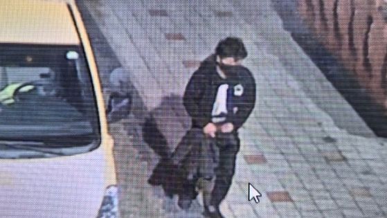 범행 후 김명현(42) 모습 CCTV 화면