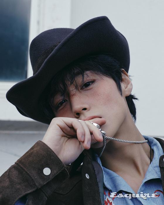 〈사진=에스콰이어〉