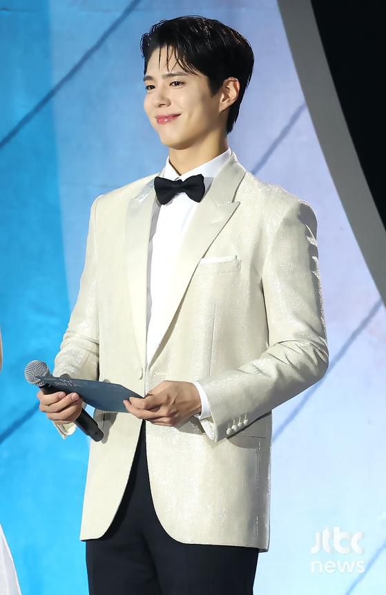 '제61회 백상예술대상 with 구찌'가 5일 오후 서울 강남구 코엑스 D홀에서 개최됐다. 박세완 엔터뉴스팀 기자 park.sewan@jtbc.co.kr