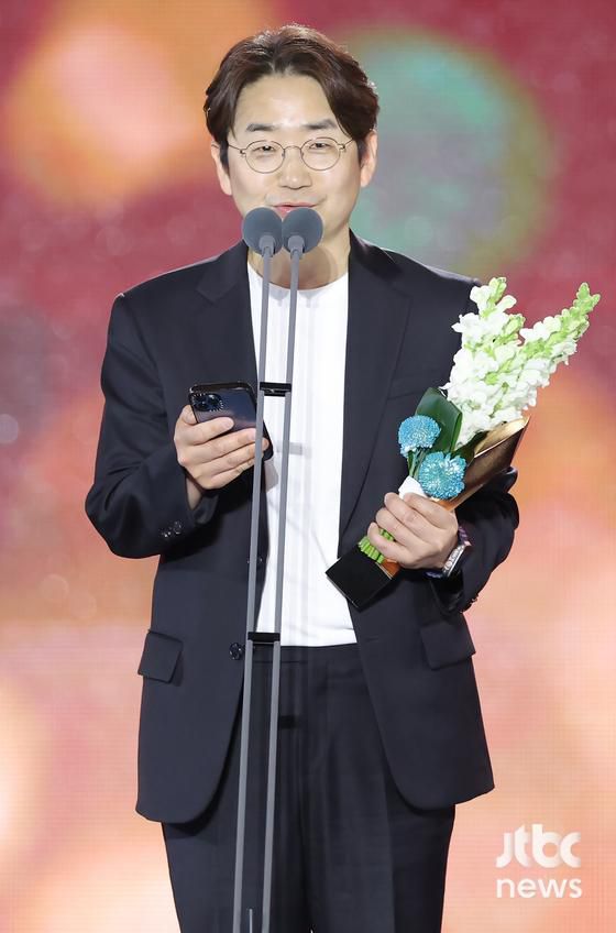 '제61회 백상예술대상 with 구찌'가 5일 오후 서울 강남구 코엑스 D홀에서 개최됐다. 박세완 엔터뉴스팀 기자 park.sewan@jtbc.co.kr